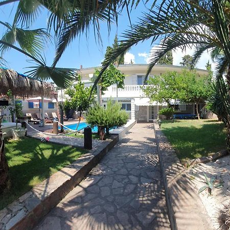 לושטיצה Villa Stella Rose מראה חיצוני תמונה