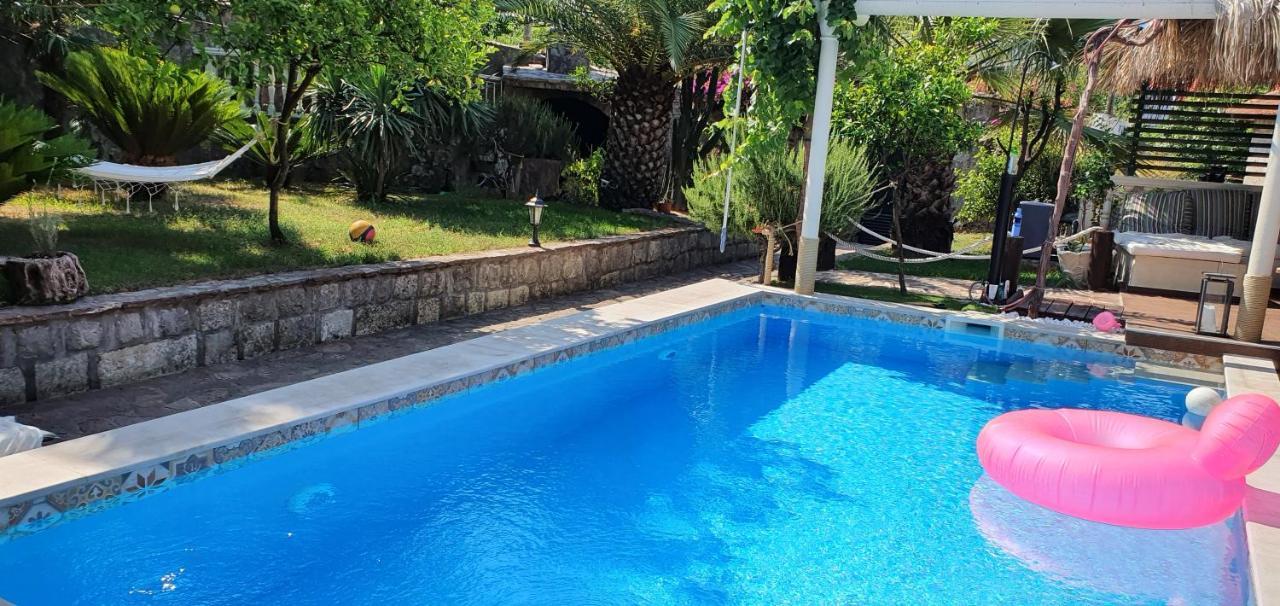 לושטיצה Villa Stella Rose מראה חיצוני תמונה